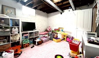906 Locust St, Atlantic, IA 50022