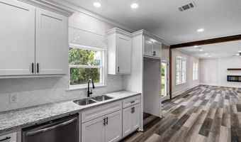 8976 Dixie Shreveport Rd, Belcher, LA 71107