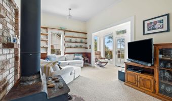 3781 N Highway 1, Albion, CA 95410