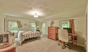 48 Central St, Auburn, MA 01501