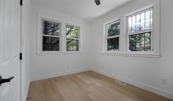 2712 S DAKOTA Ave NE, Washington, DC 20018