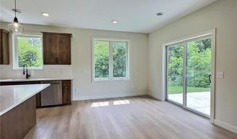 30 Cedar Ct, Annandale, MN 55302
