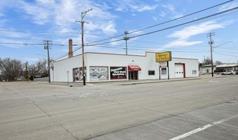 1610 W WISCONSIN Ave, Appleton, WI 54914