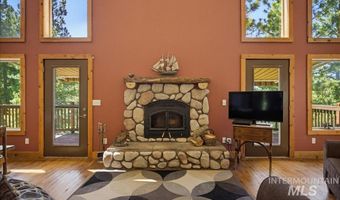 51 Ranch Cir, Cascade, ID 83611