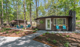 8 Palatka St, Arden, NC 28704