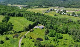 154 West St, Barton, VT 05822