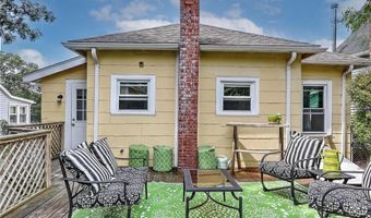 59 Booth Ave, East Providence, RI 02915