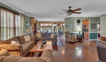 95 Minuteman Cir, Allentown, NJ 08501