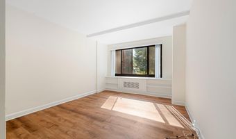 1021 ARLINGTON Blvd 240, Arlington, VA 22209