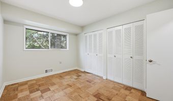 10643 WEYMOUTH St 101, Bethesda, MD 20814