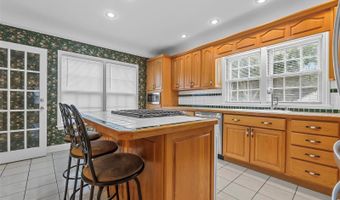 612 W Sturdivant St, Advance, MO 63730