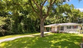 2832 Lakeside Dr, Benton, AR 72019