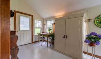 26 Don Gerry Rd, Bristol, NH 03222