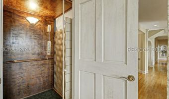 46 Gull Point Rd, Hilton Head Island, SC 29928