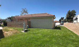 11555 Wedgewood Dr, Apple Valley, CA 92308