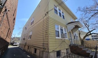 12 Frederick St, Belleville, NJ 07109