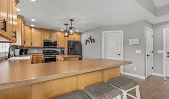 4807 N FUJI Dr, Appleton, WI 54913
