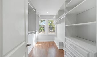 829 AVENUE C, Bayonne, NJ 07002