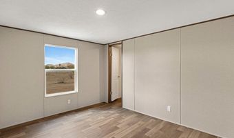 5744 N Lakeview Dr, Casa Grande, AZ 85194