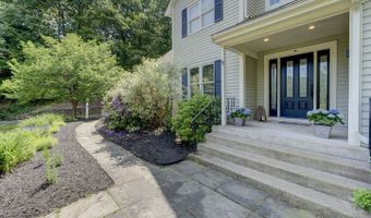 11 Lexington Rd, Avon, CT 06001