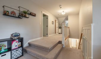 4 Maple Grove Way, Athens, OH 45701