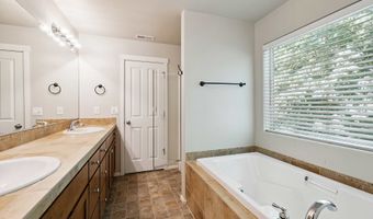 20074 SW SQUIRE Dr, Beaverton, OR 97007