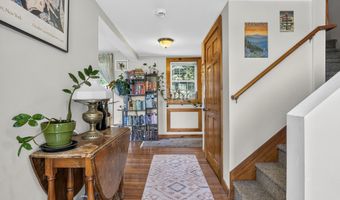 691 Eastern Ave, Augusta, ME 04330