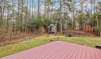35 Merry Hill Rd, Barrington, NH 03825