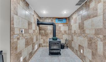 1372 Earhart Ave, Akron, OH 44320