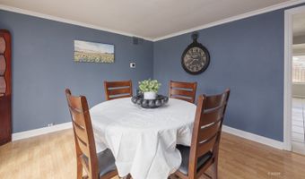 104 Sunnyside Dr, Athens, OH 45701