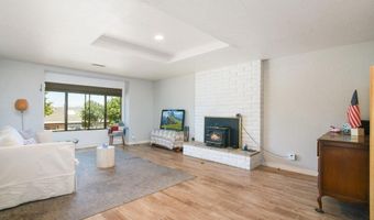1736 Bellington Ln, Fallbrook, CA 92028