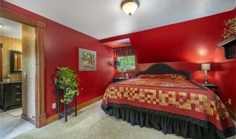 1242 58th Ave, Alden, WI 54001