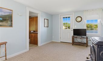585 Reservoir Rd, Burrillville, RI 02859