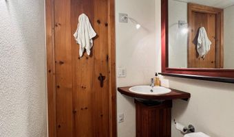 437 Avery Hill Rd, Alton, NH 03810