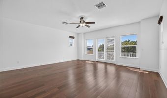 824 ISLEBAY Dr, Apollo Beach, FL 33572