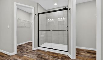 421 Beavertail Rd, Ash Grove, MO 65604