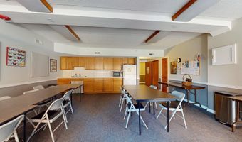 201 N Vail Ave 207, Arlington Heights, IL 60004