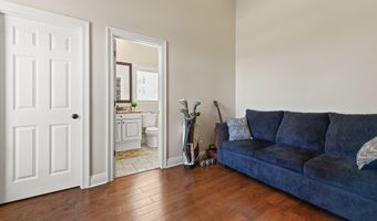 2013 Pointe Clear Dr, Biloxi, MS 39531