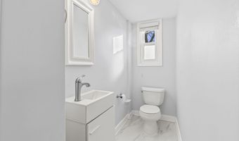 3918 USHER Ave, Alexandria, VA 22304