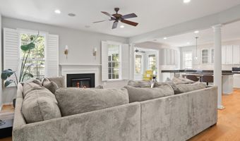 20323 BOWFONDS St, Ashburn, VA 20147