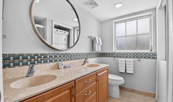 300 John F Kennedy Dr Ph8, Atlantis, FL 33462