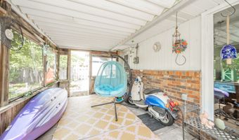 317 Stoner Dr, Anderson, IN 46013