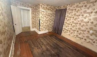 629 N 7th Ave, Altoona, PA 16601