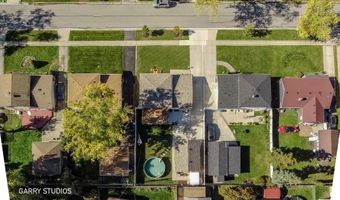 441 S Yale Ave, Addison, IL 60101