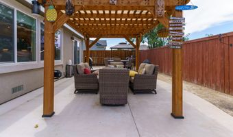 1117 Dixie Ln, Fernley, NV 89408