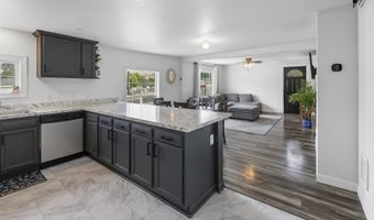 105 Meador St, Asotin, WA 99402