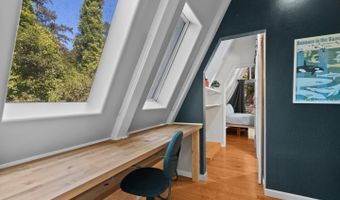 636 Cathedral Dr, Aptos, CA 95003