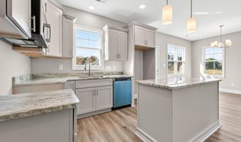 451 Delmore Rd, Autryville, NC 28318