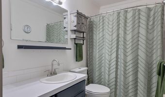 2216 Perry Dr, Abbeville, LA 70510