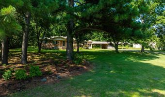 2389 Newport Rd, Batesville, AR 72501